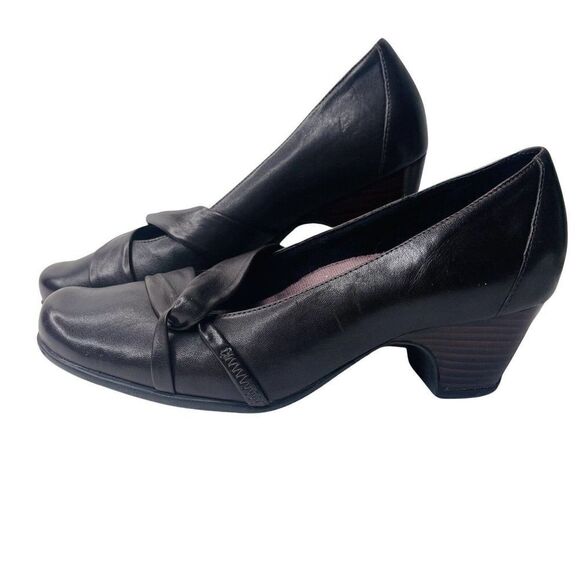 Clarks Shoes - COPY - Clarks Women’s Classics Everday Low Heels Size 7 Brown leather